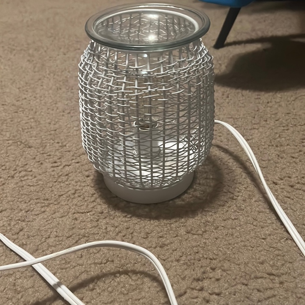 - Scentsy warmer